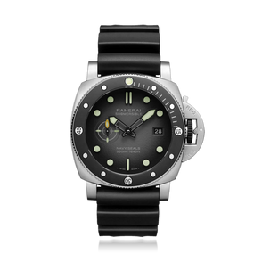 Submersible Navy SEALs