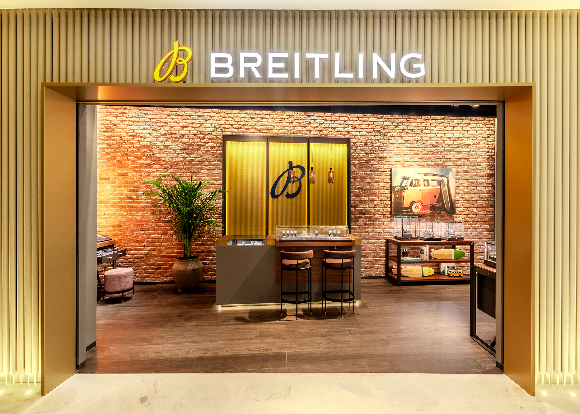 Breitling inaugura a sua primeira boutique em Portugal, na Avenida da Liberdade