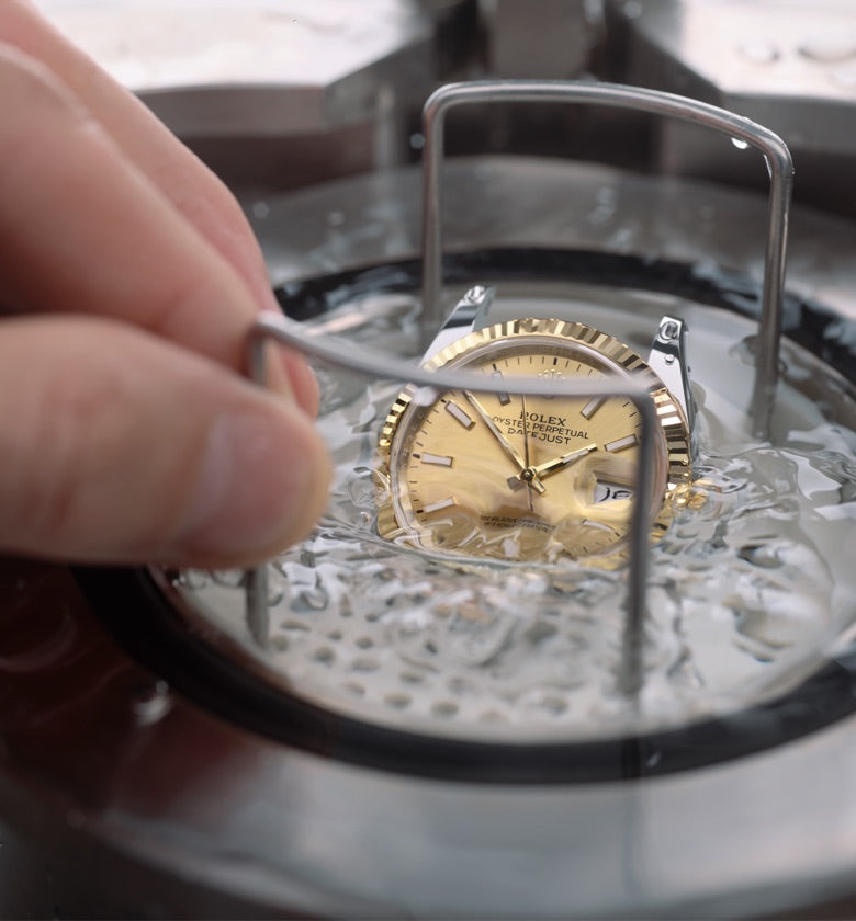 Serviço de manutenção do seu relógio Rolex na David Rosas  - Teste de estanquidade